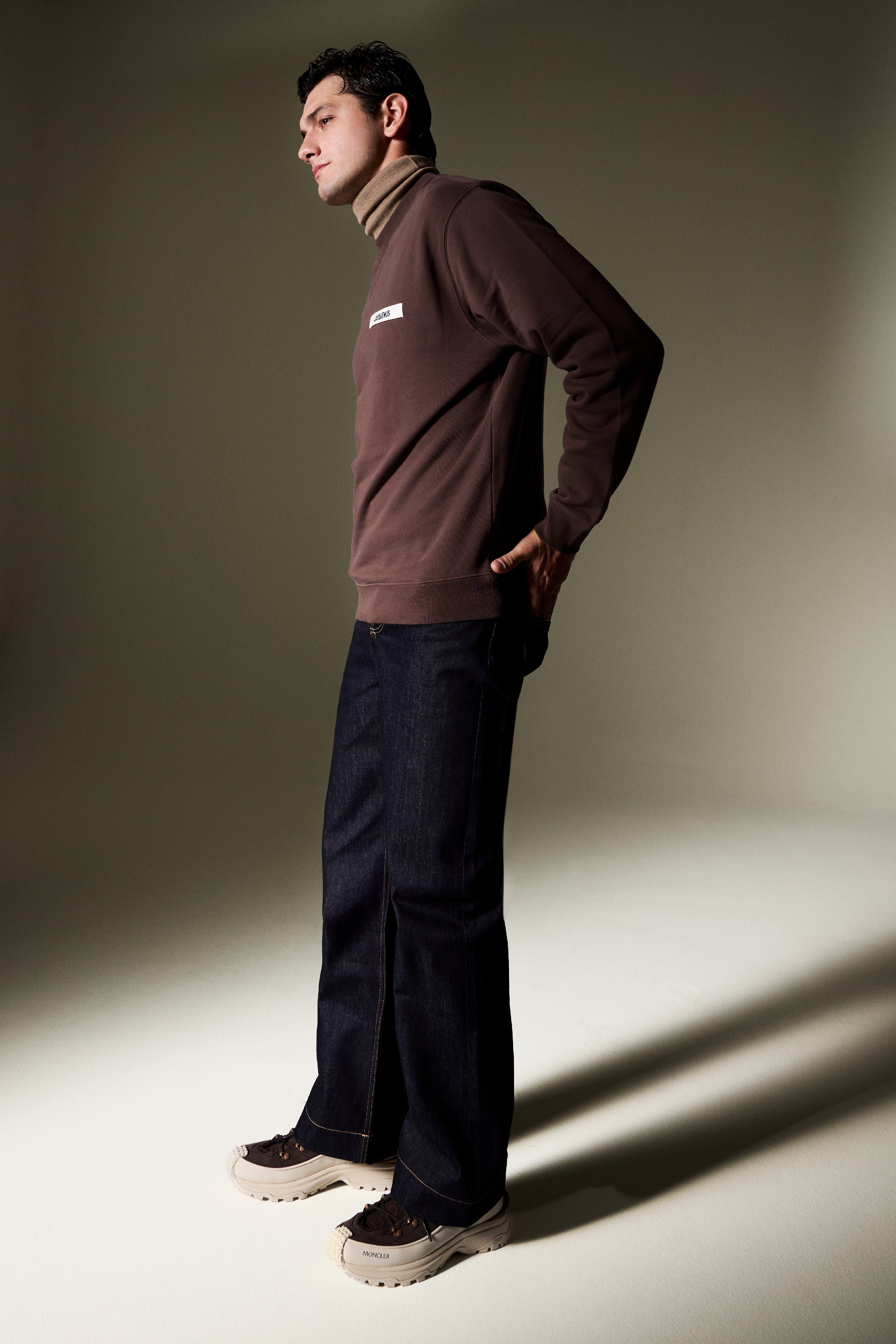 Abbigliamento comodo vs Sporty Luxury