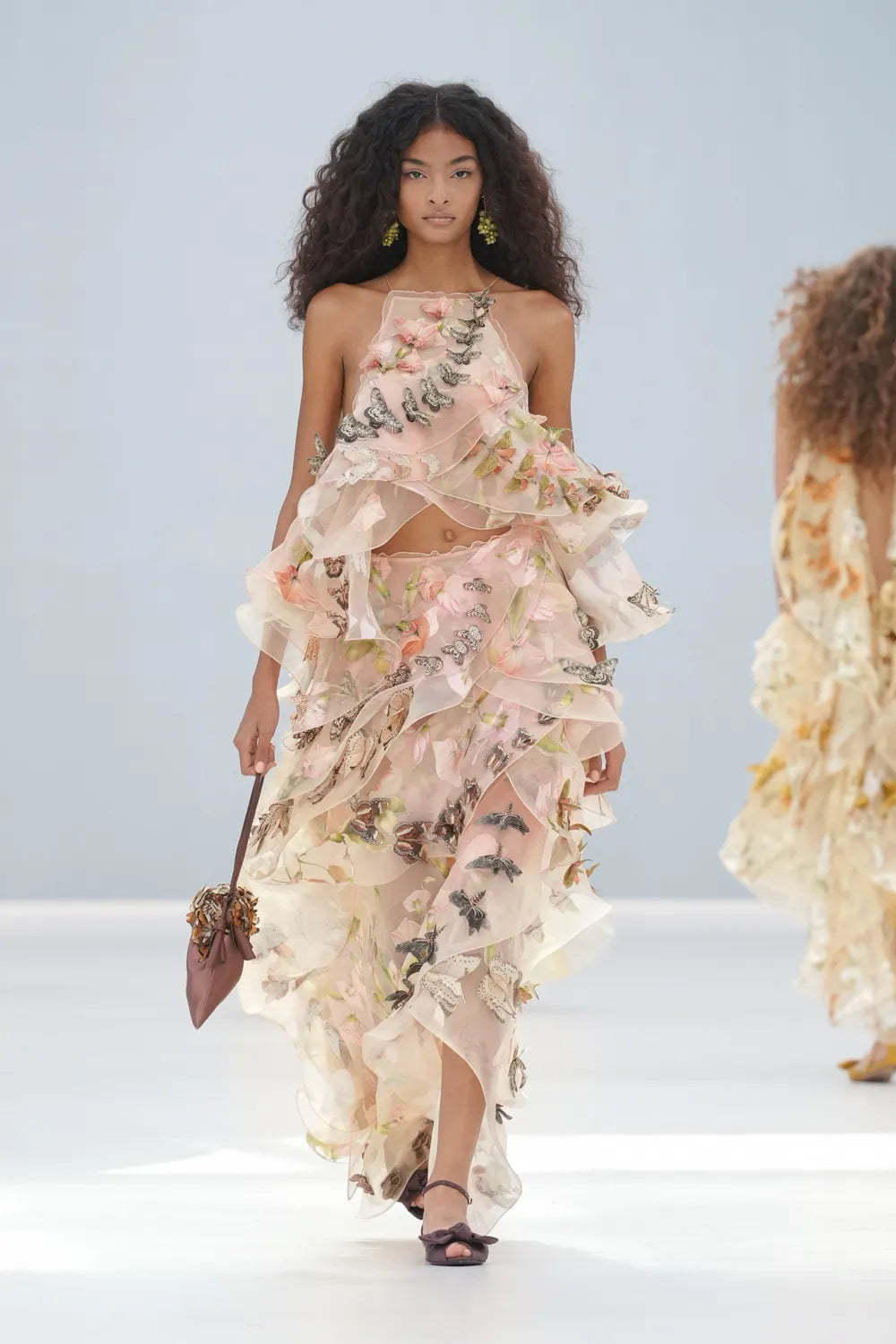 Paris Fashion Week 2026: le tendenze donna Primavera/Estate 2027 da scoprire