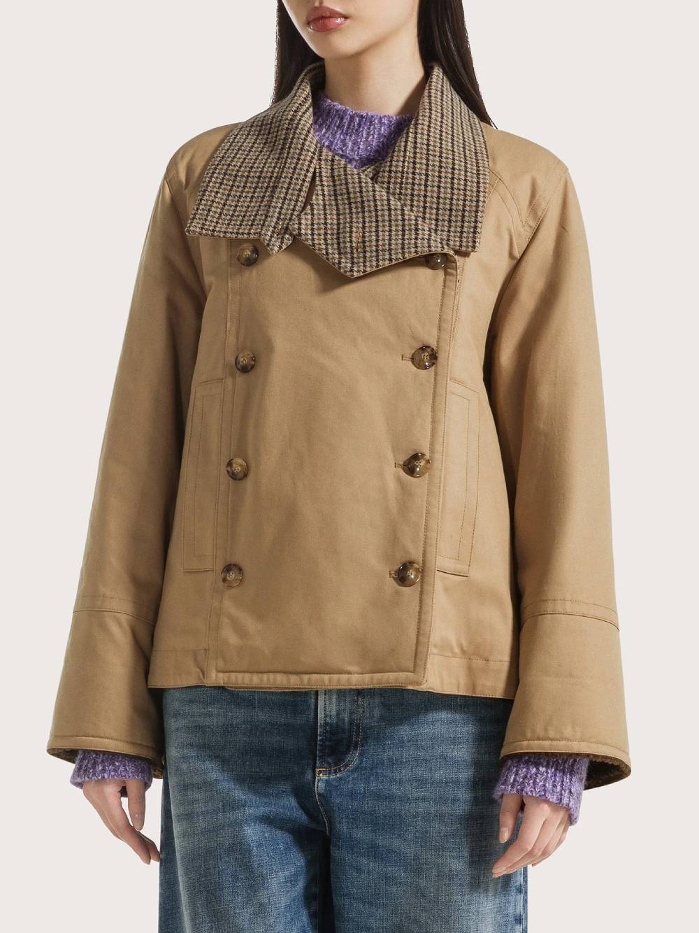 19.70 Trench corto in cotone cammello con collo a quadretti