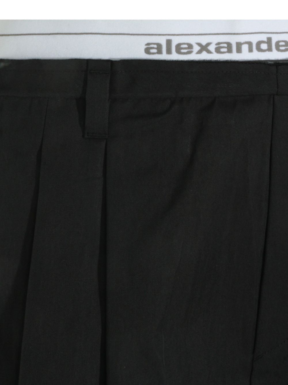 ALEXANDER WANG Pantaloncini plissettati neri in misto cotone con logo