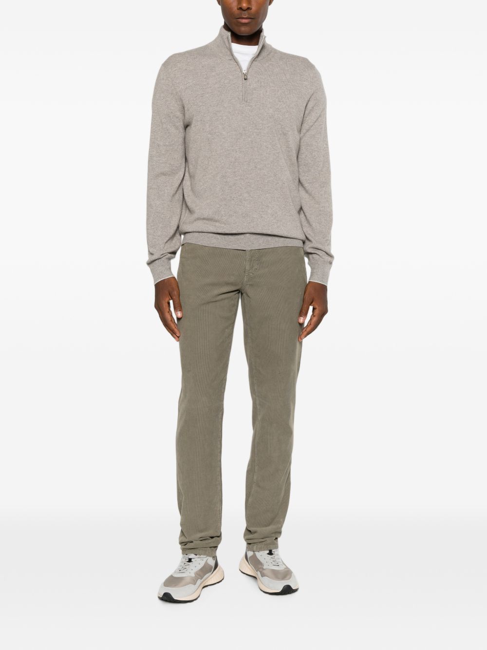 BRUNELLO CUCINELLI Pantaloni in velluto a costine con tasche verde oliva