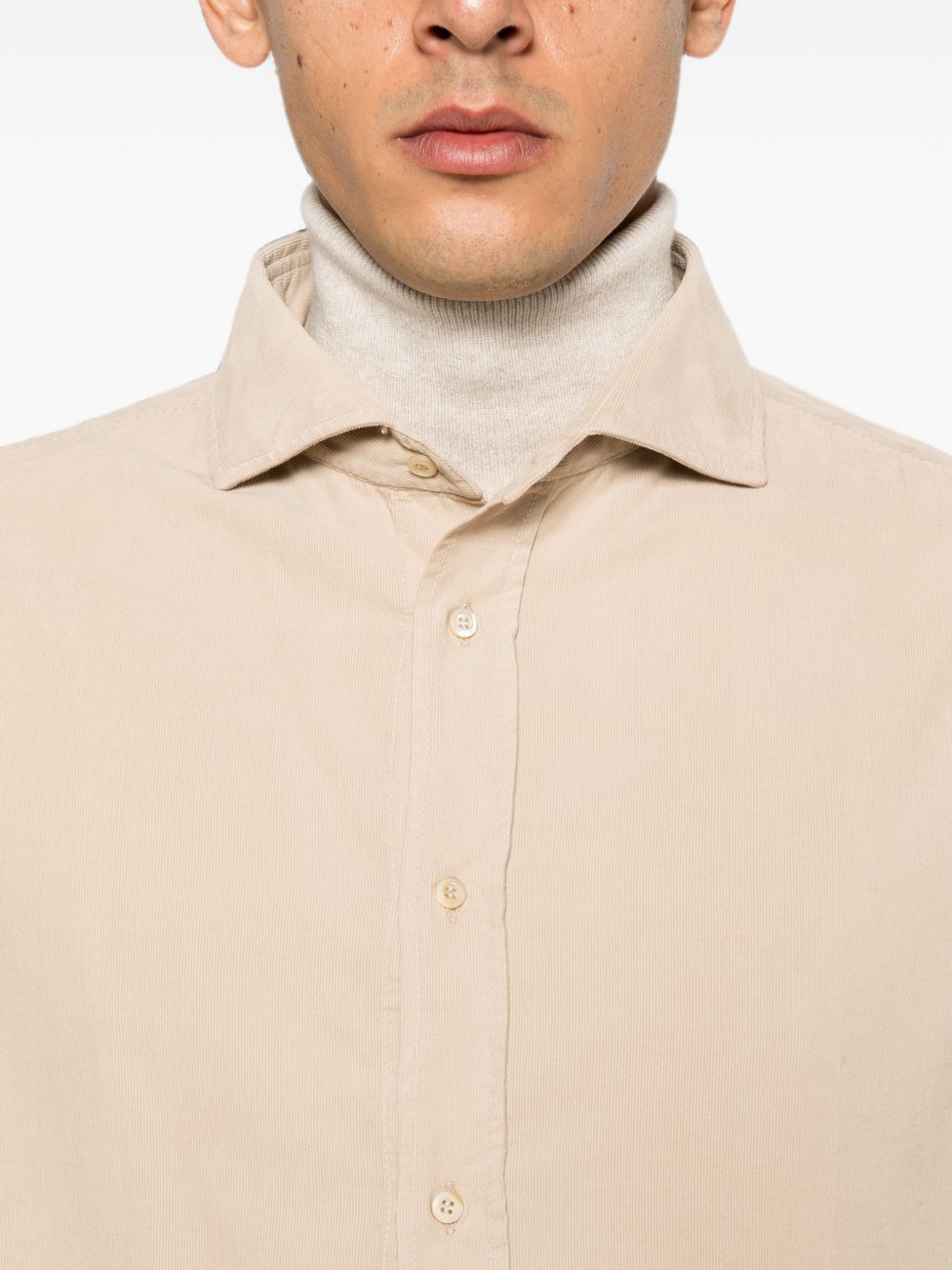 BRUNELLO CUCINELLI Camicia a maniche lunghe in velluto a costine beige chiaro