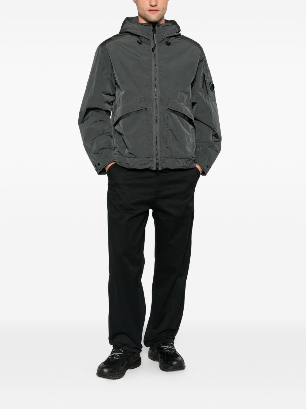 CP COMPANY Giubbino in Nylon Heavy Chrome-R Grigio Scuro con Cappuccio