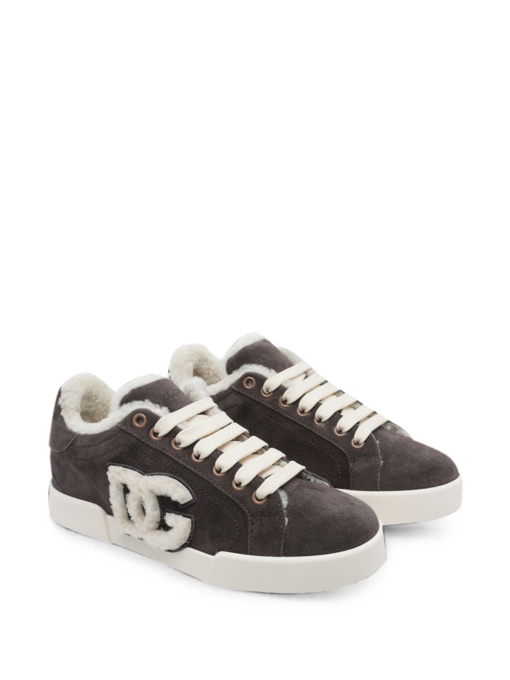 DOLCE e GABBANA Sneakers Portofino in suede marrone con logo DG