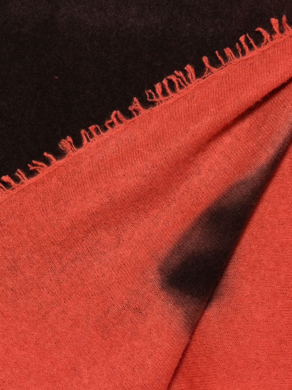 FALIERO SARTI Sciarpa Little Anelisa rossa e nera in cashmere