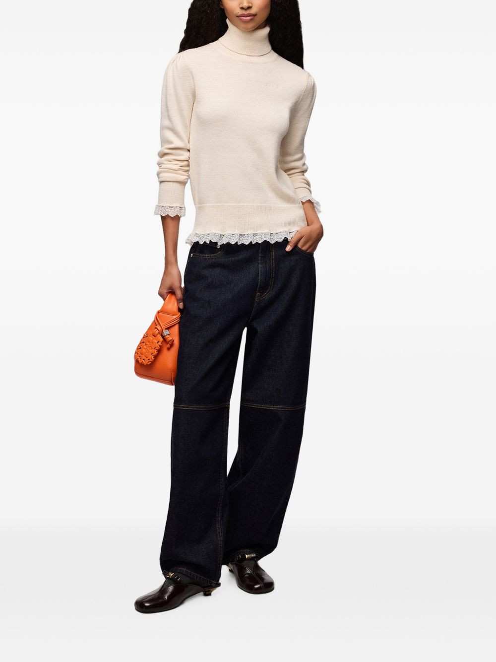 GANNI Maglia a collo alto in lana merino beige con bordo in pizzo