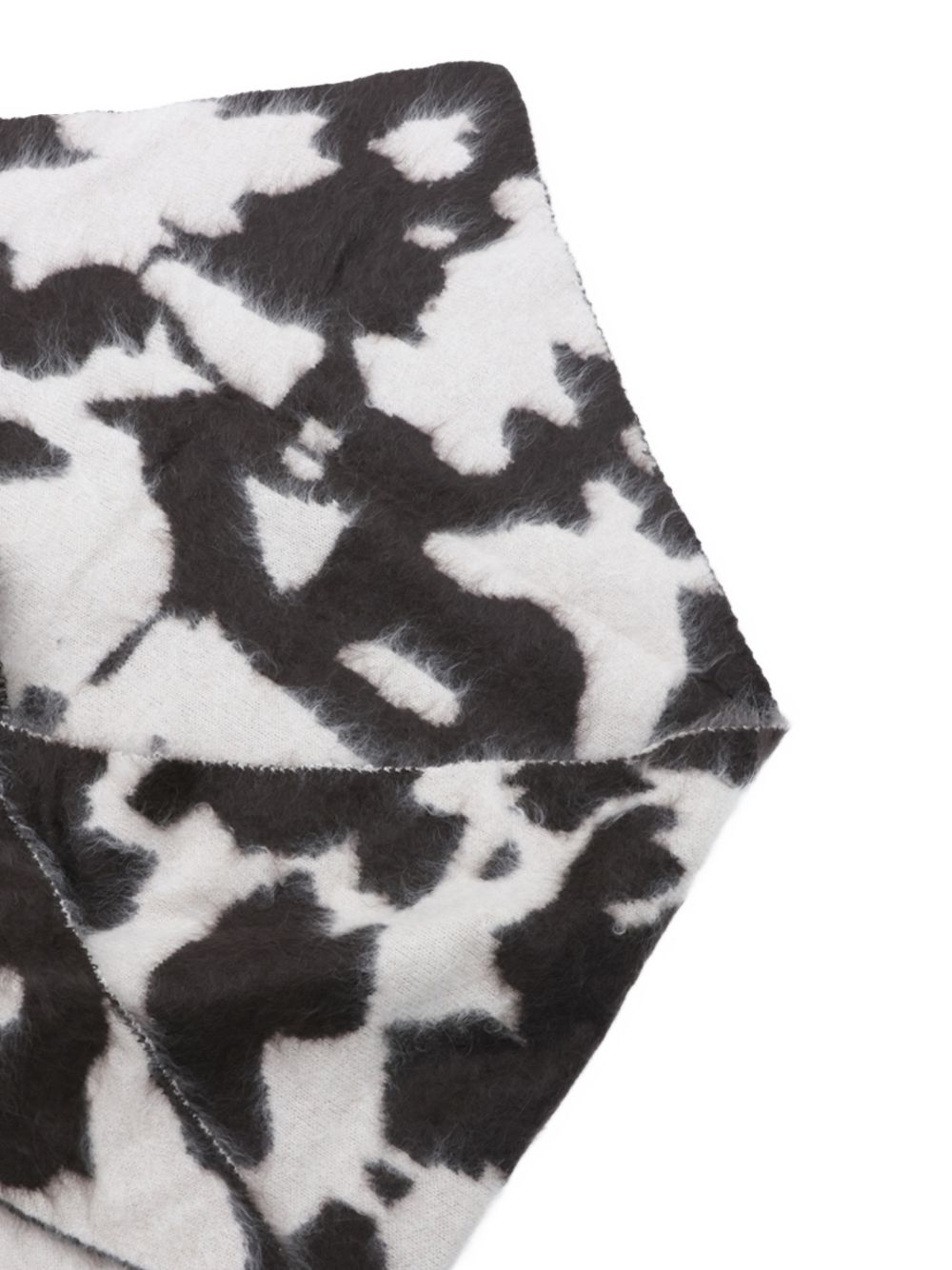 GUEST IN RESIDENCE Foulard in cashmere con motivo animalier