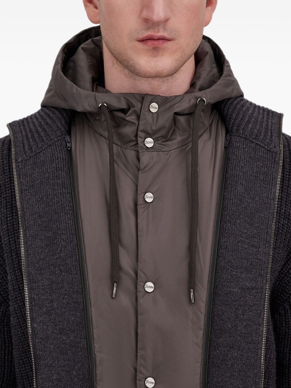 HERNO Cardigan grigio cenere a doppio strato con cappuccio