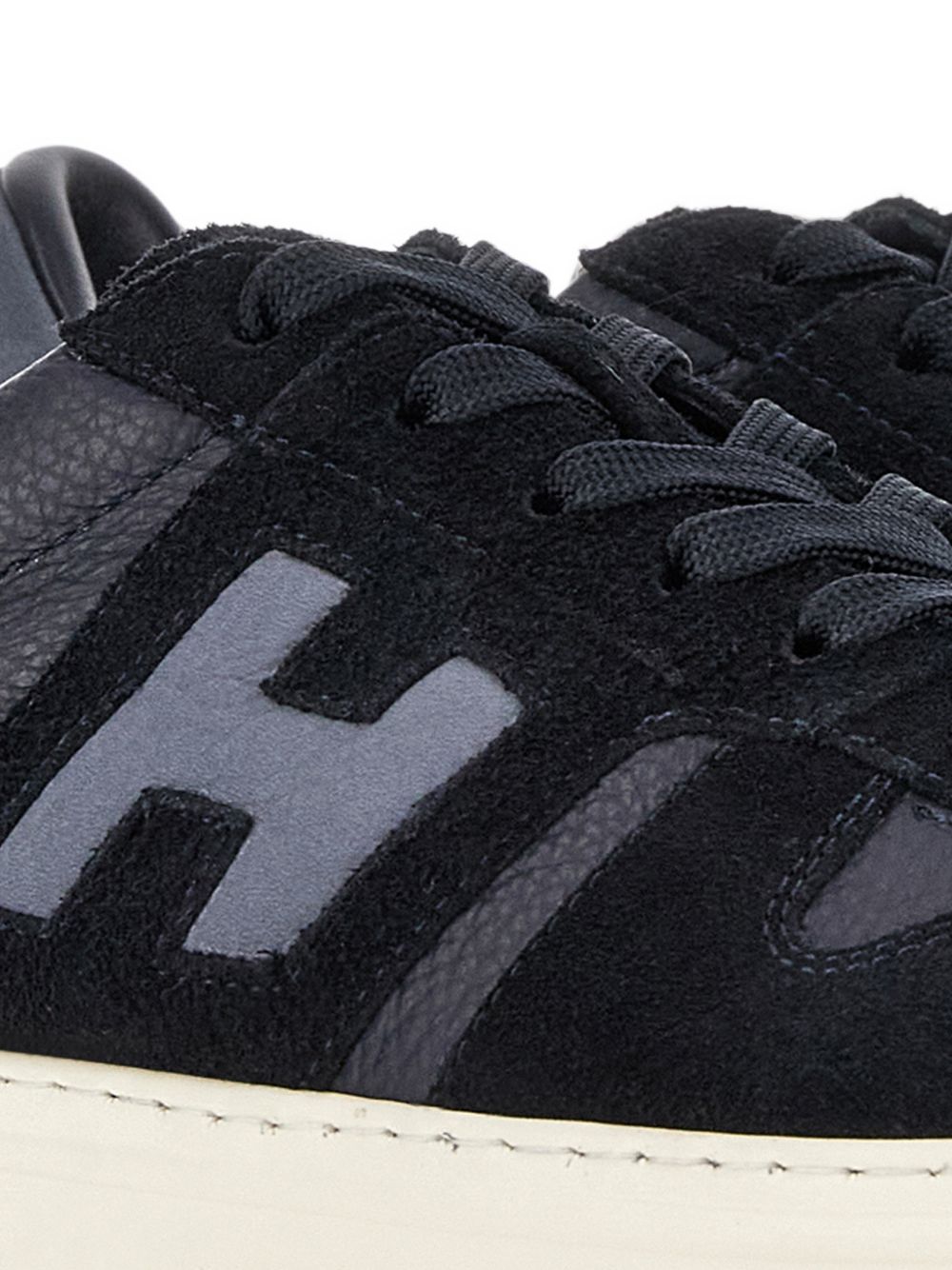 HOGAN Sneakers blu con dettagli in suede e patch logo