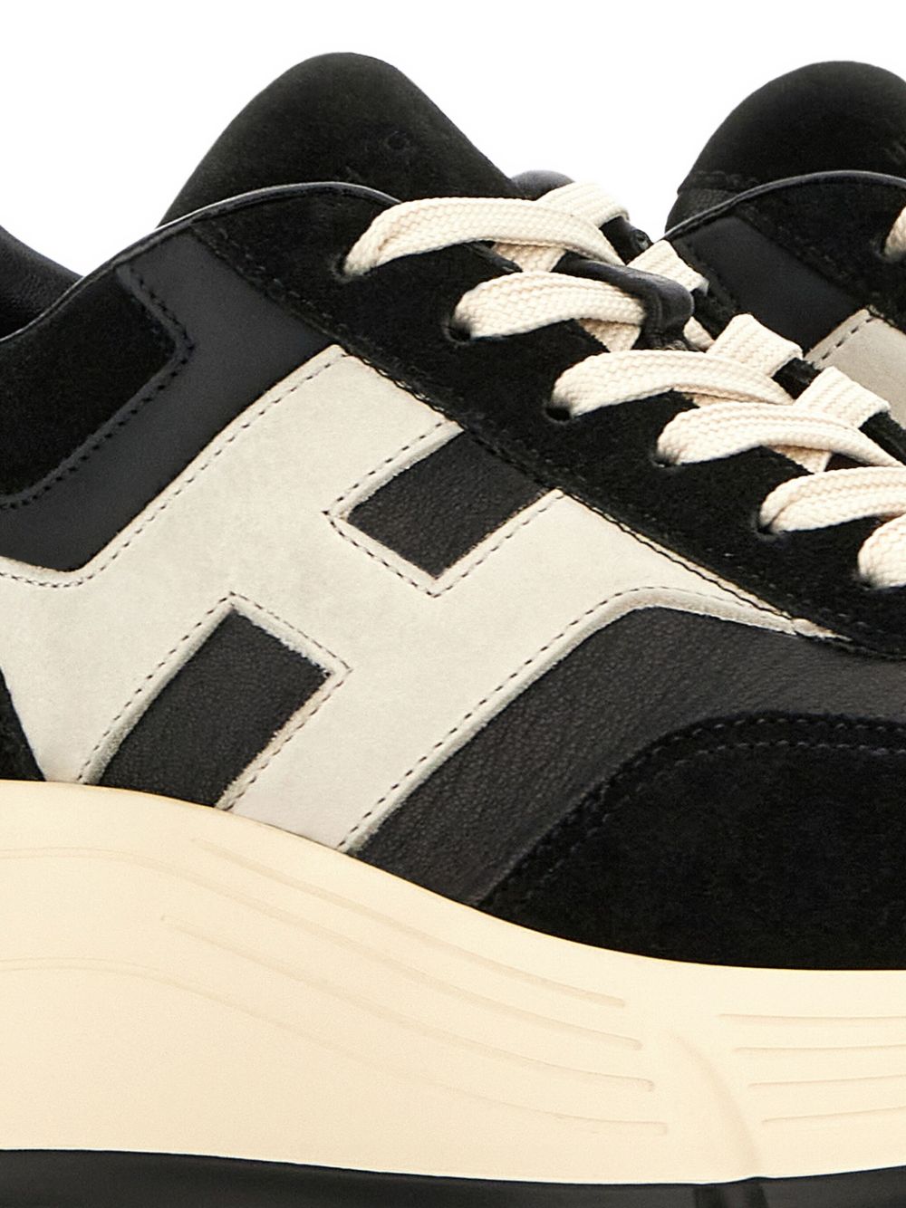 HOGAN Sneakers nere in suede