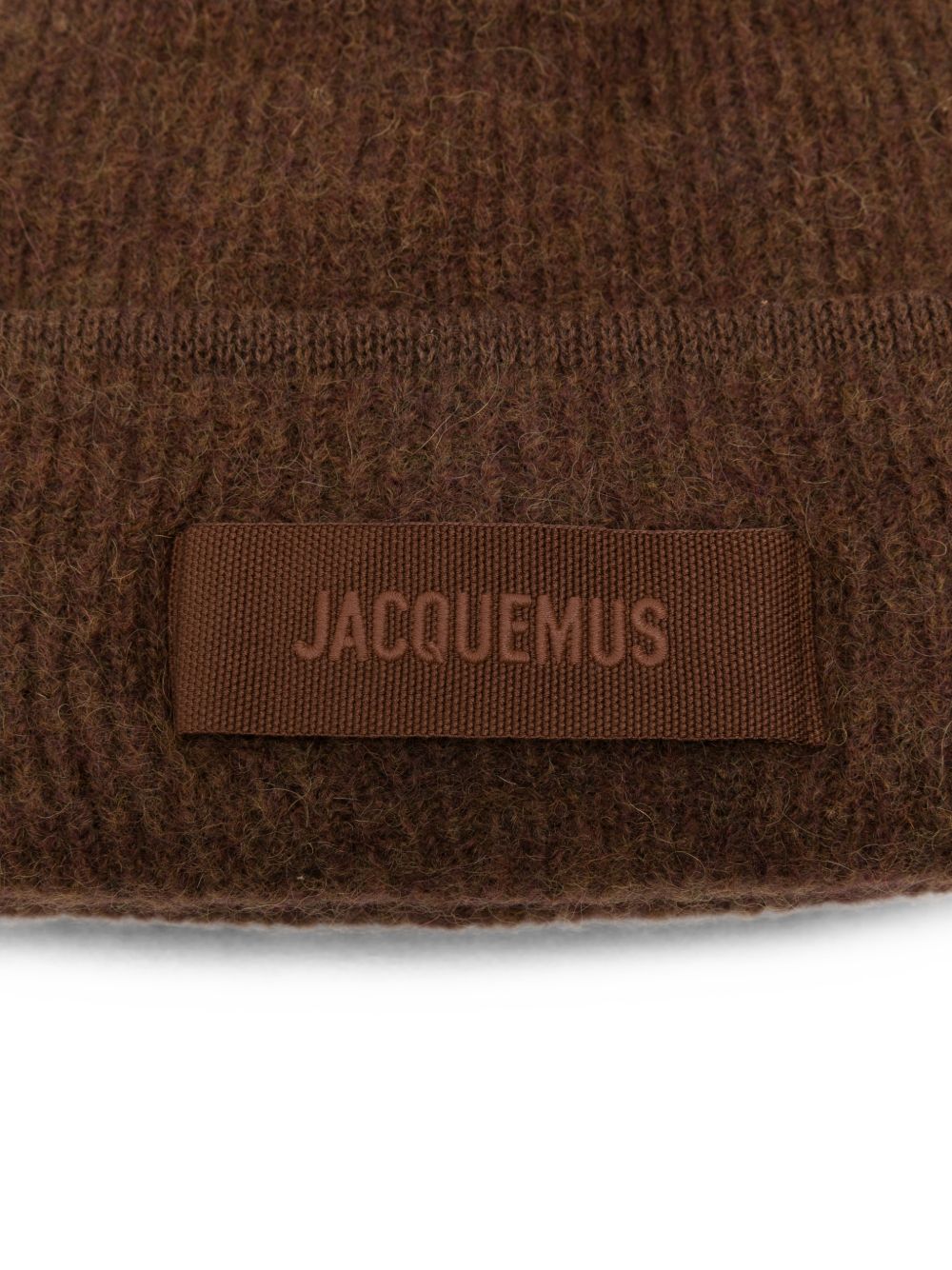 JACQUEMUS Berretto a coste marrone in misto alpaca e lana
