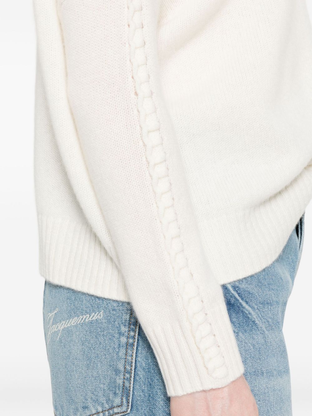 KUJTEN Maglia Thea in puro cashmere bianco con collo a camino