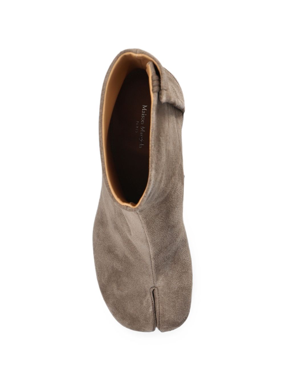 MAISON MARGIELA Stivaletti Tabi in suede color tortora con tacco