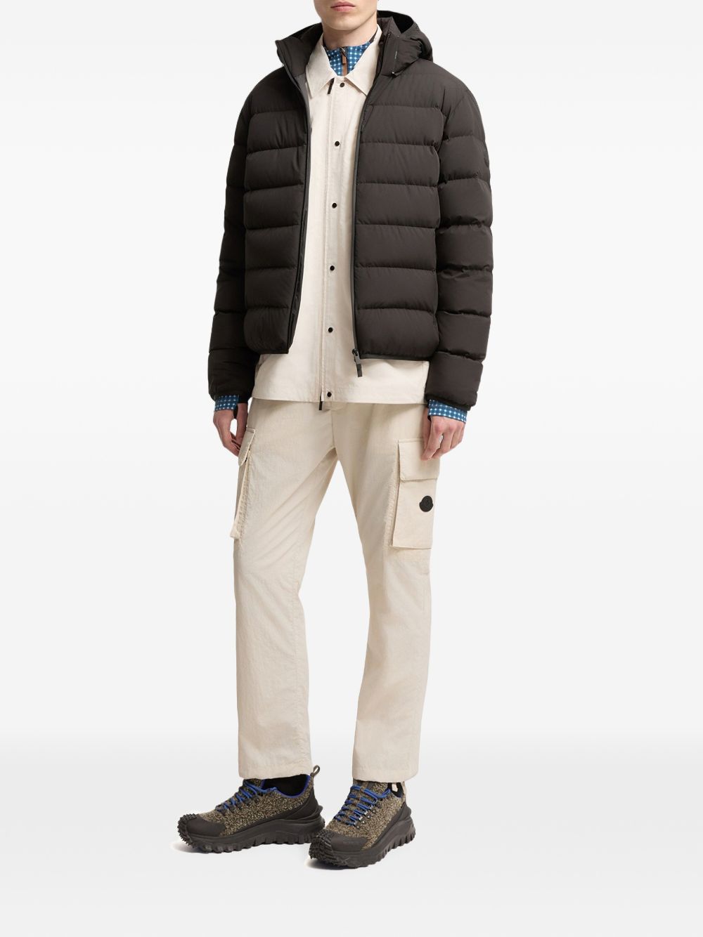 MONCLER Piumino Arajoki nero trapuntato con cappuccio