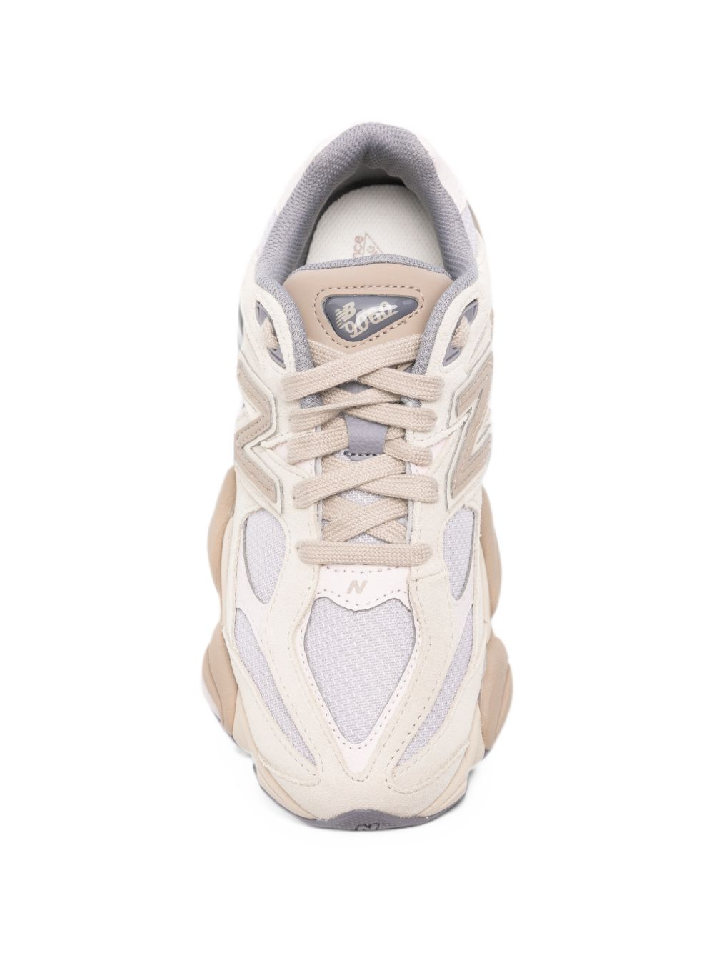 NEW BALANCE Sneakers in pelle con dettagli in suede beige