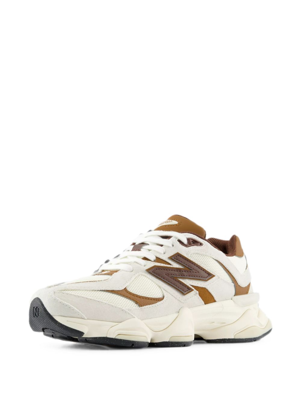 NEW BALANCE Sneakers 9060 dal Design Futuristico con Ammortizzazione ABZORB e SBS