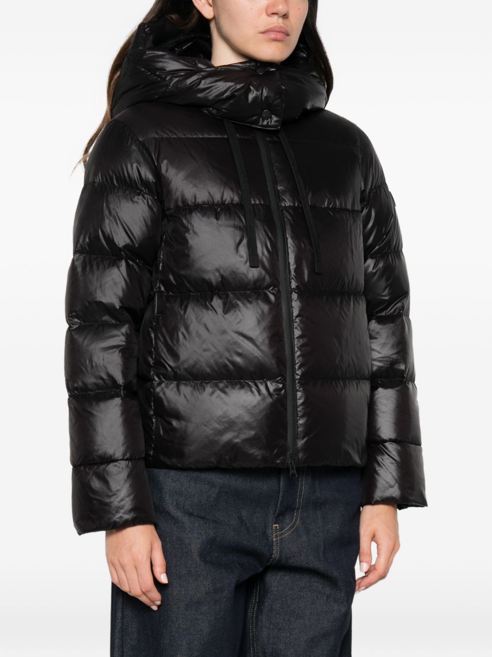 PEUTEREY Short black down jacket with a hood, filled with goose down