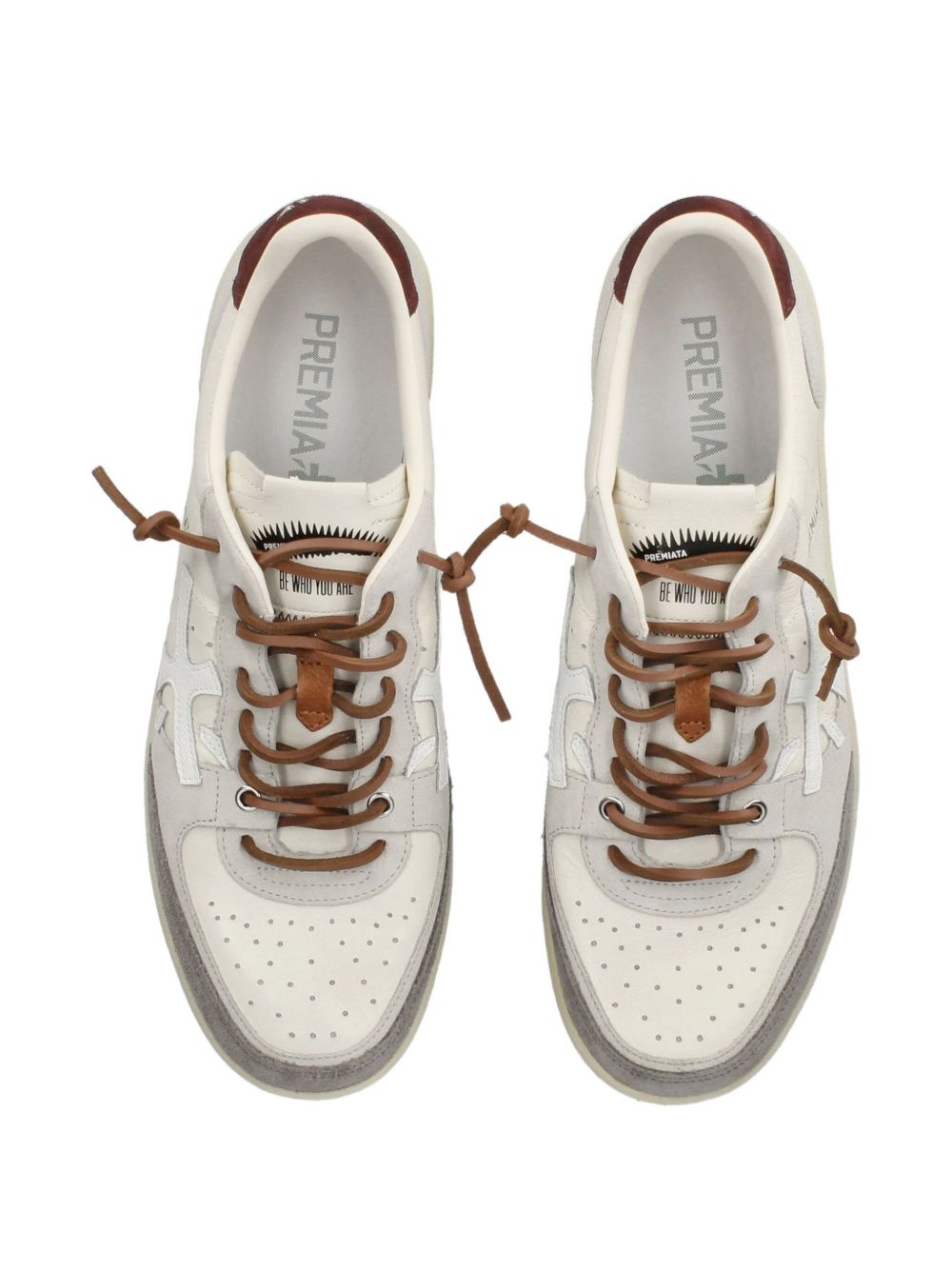 PREMIATA Sneakers bianche in pelle con dettagli rossi e inserti in suede grigio