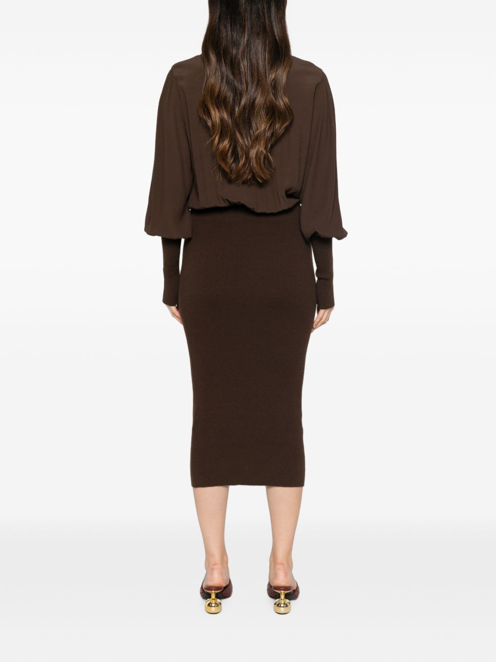 TWINSET Abito lungo in maglia marrone con maniche a sbuffo