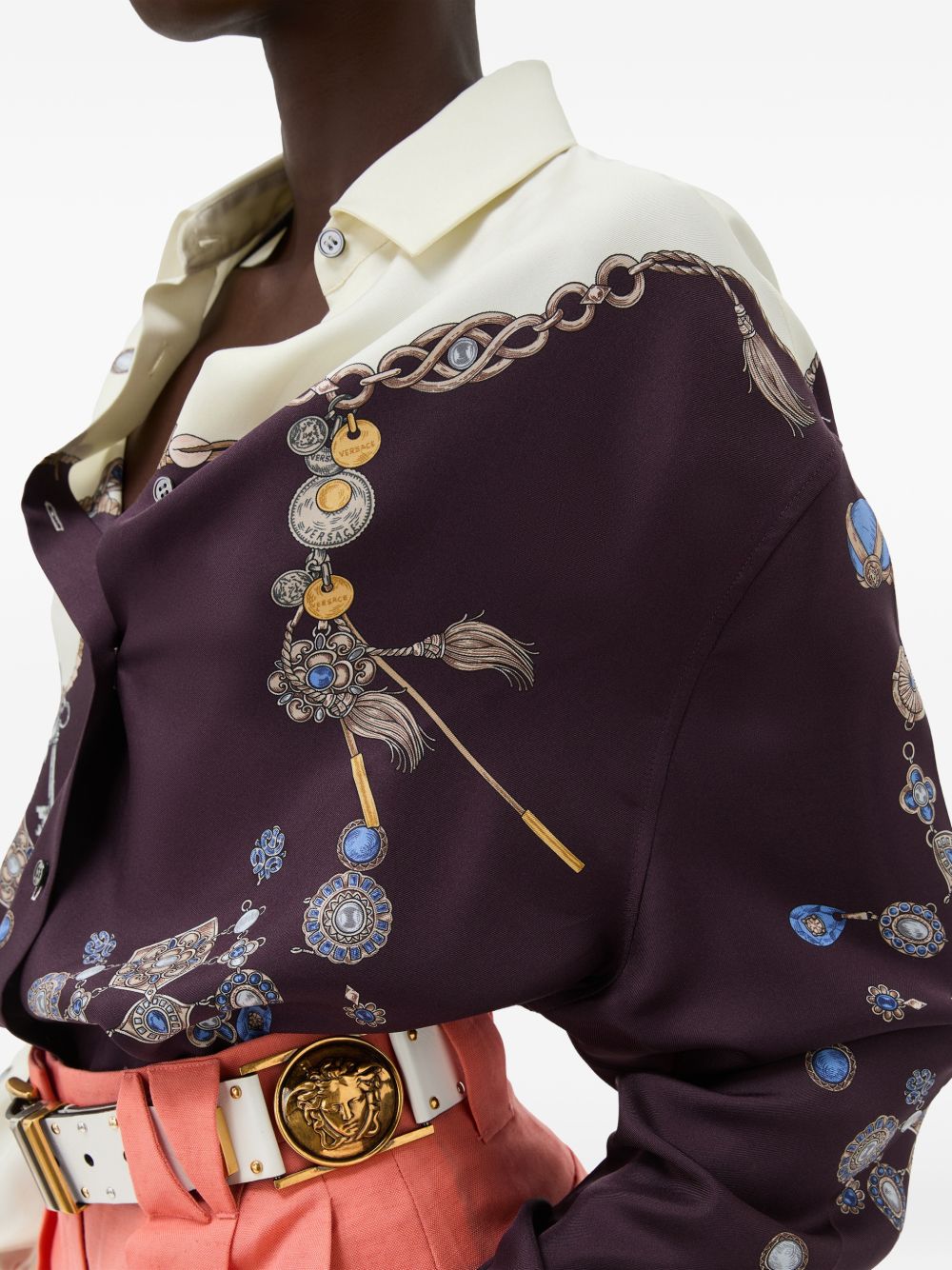 VERSACE Camicia in seta avorio e bordeaux con stampa multicolor