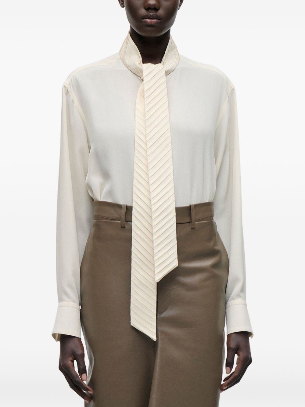 VICTORIA BECKHAM Camicia avorio in seta con collo lavallière