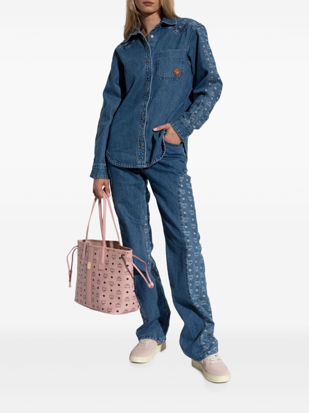 AUTRY Sneakers 'Medalist' in pelle scamosciata rosa