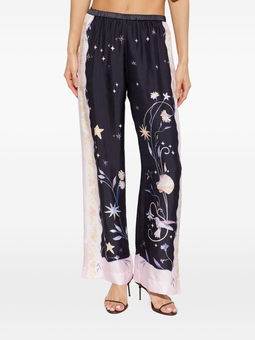 FORTE FORTE Pantaloni My Pants in seta con stampa grafica