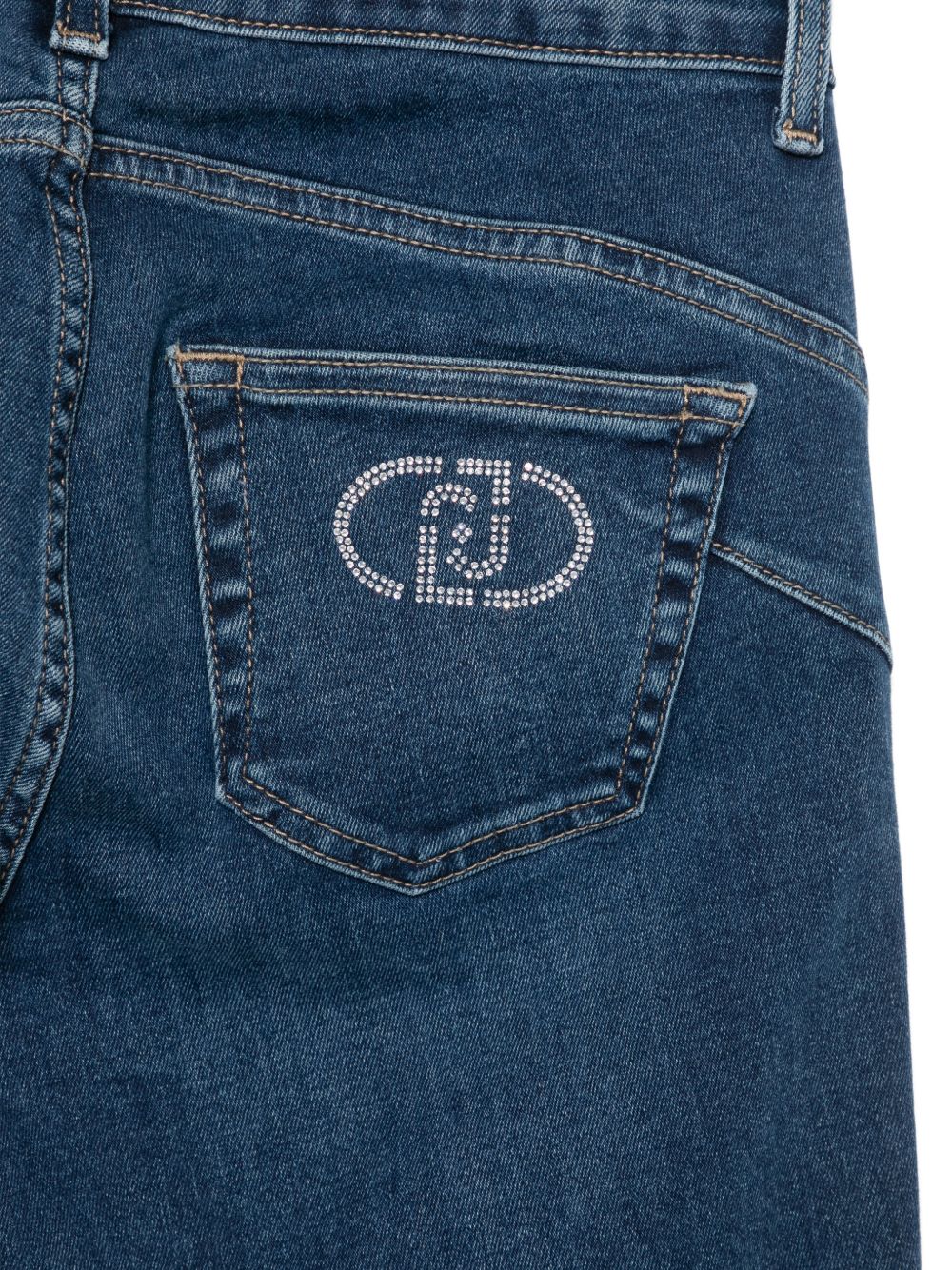 LIUJO Jeans blu a gamba leggermente svasata