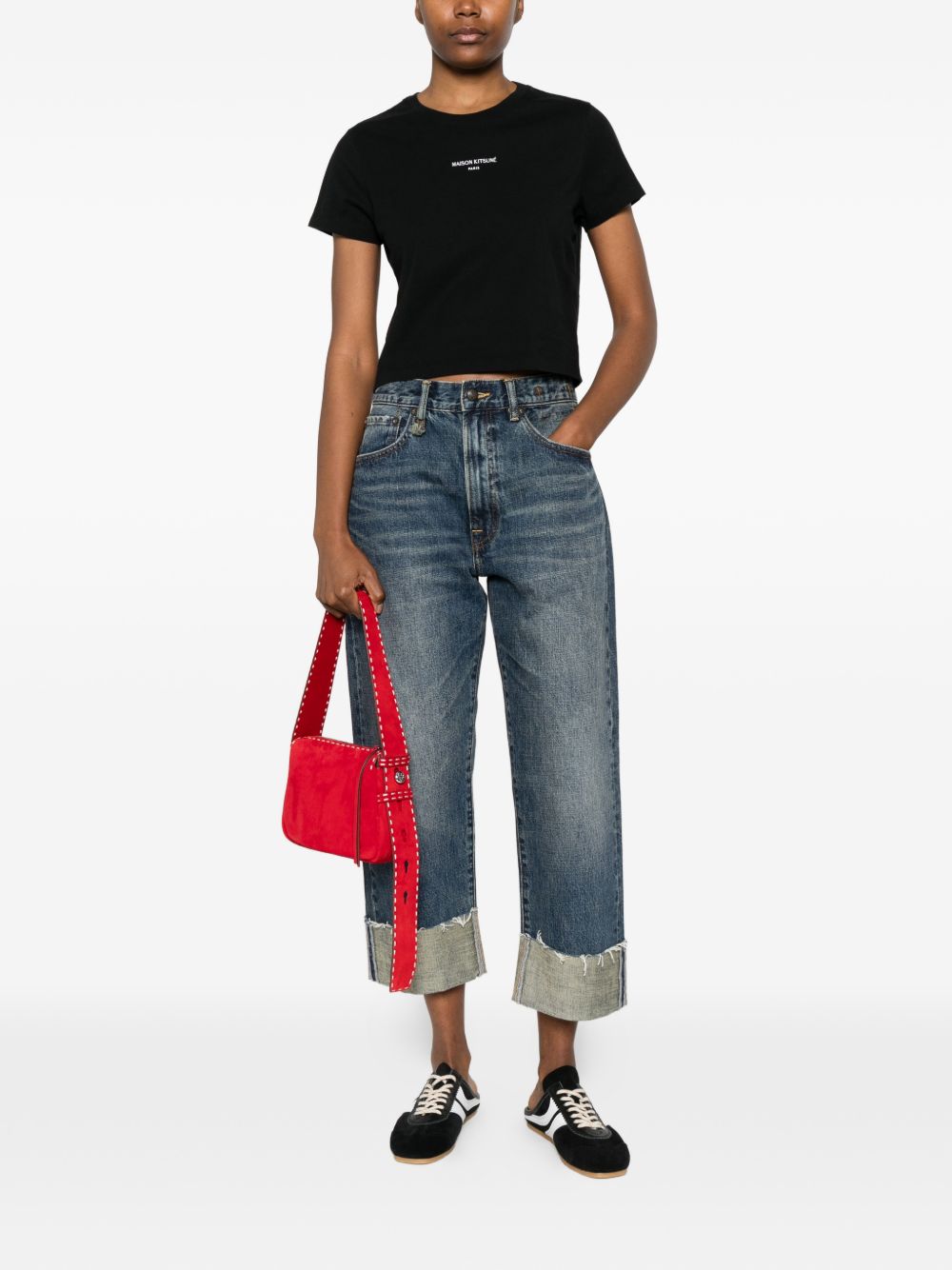 MAISON KITSUNE T-shirt con logo ricamato nera