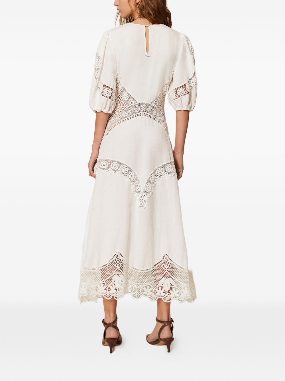 TWINSET Abito bianco con trine e maniche a sbuffo