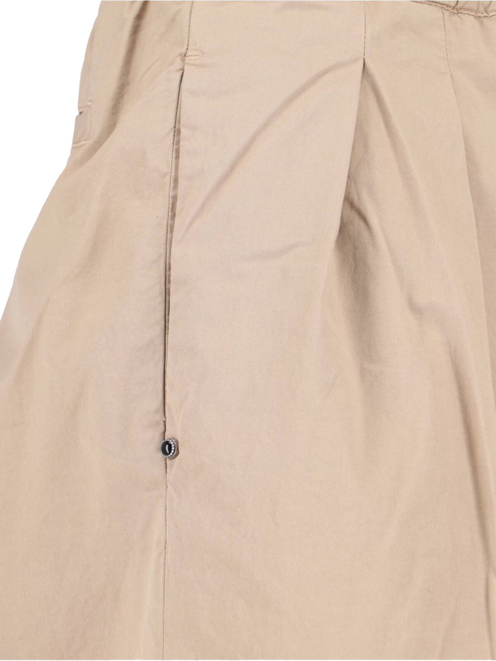 WHITE SAND Pantaloni color sabbia con cintura