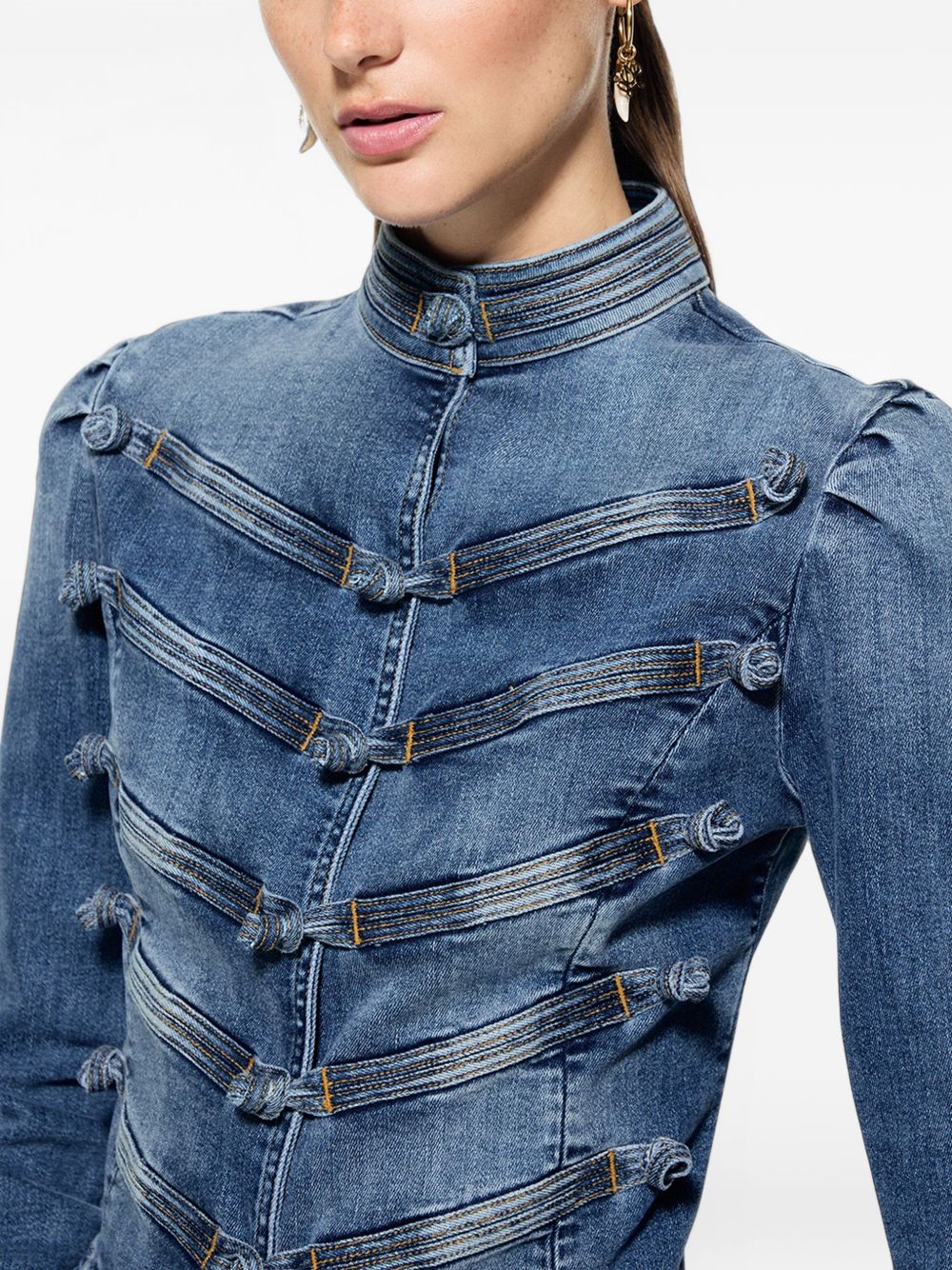 LIUJO Capsule Gigi Hadid Giacca in denim con alamari