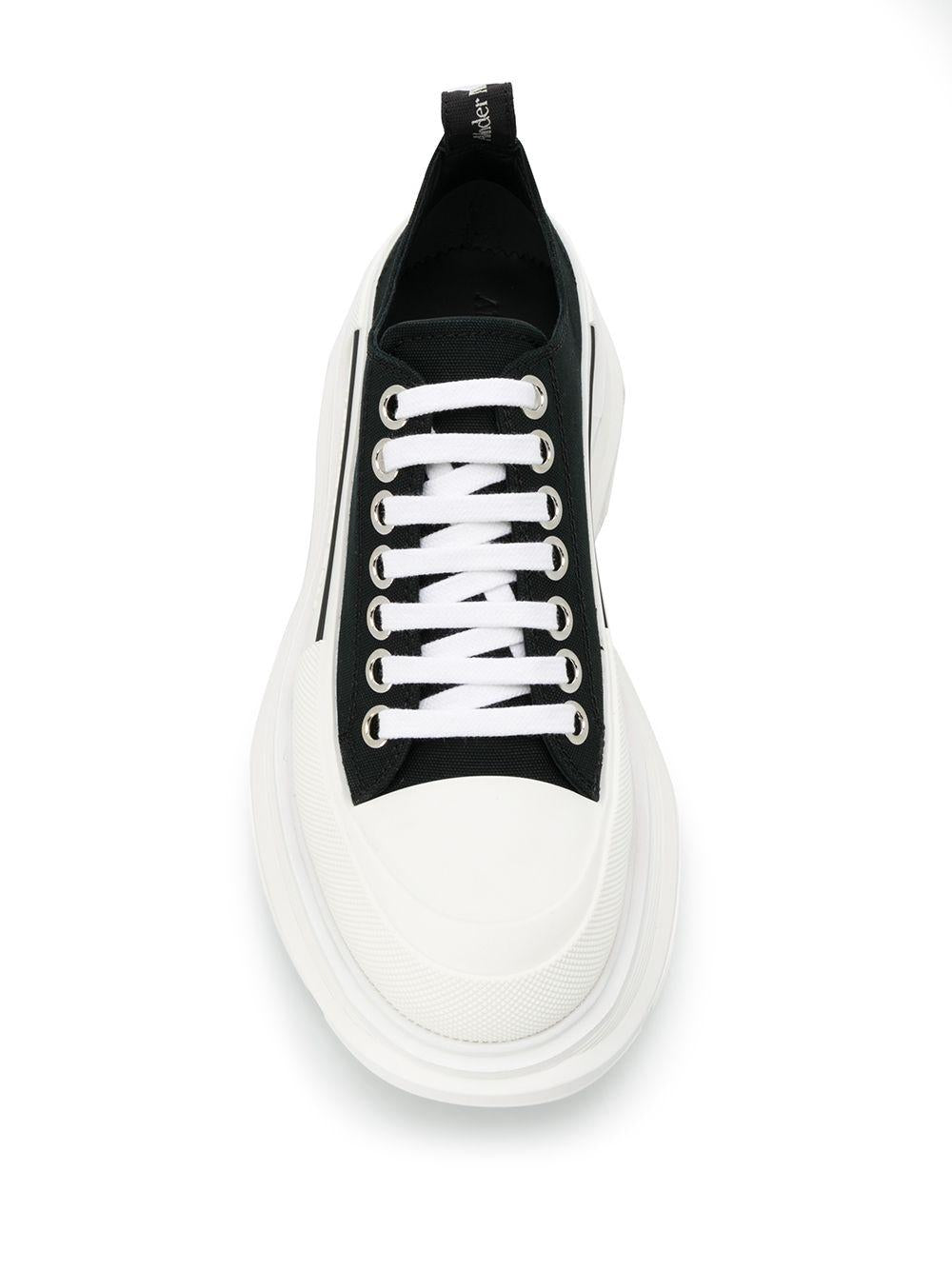 ALEXANDER McQUEEN Sneakers Tread Slick in tela con suola in gomma