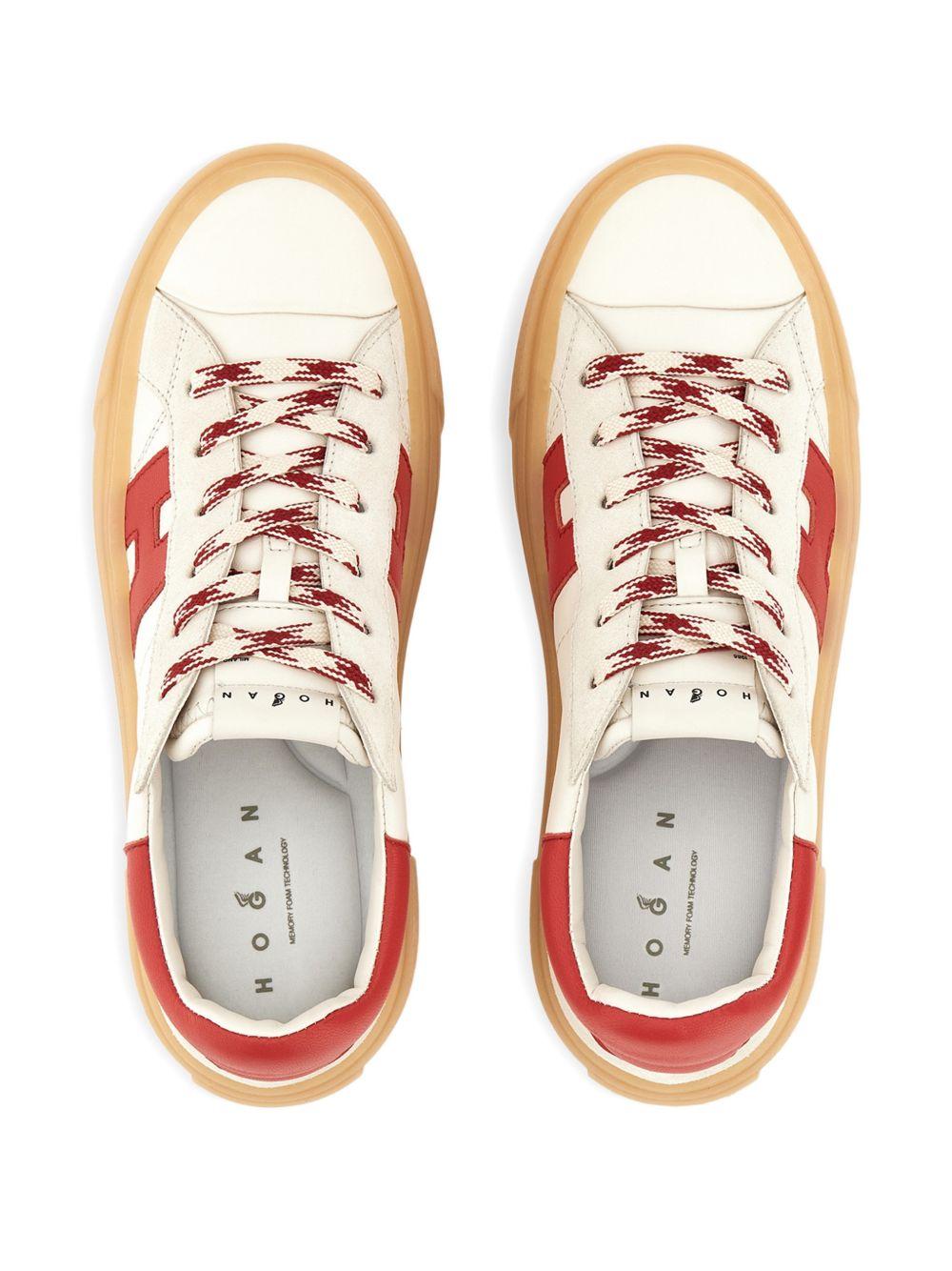 HOGAN Sneakers bianche con dettagli rossi
