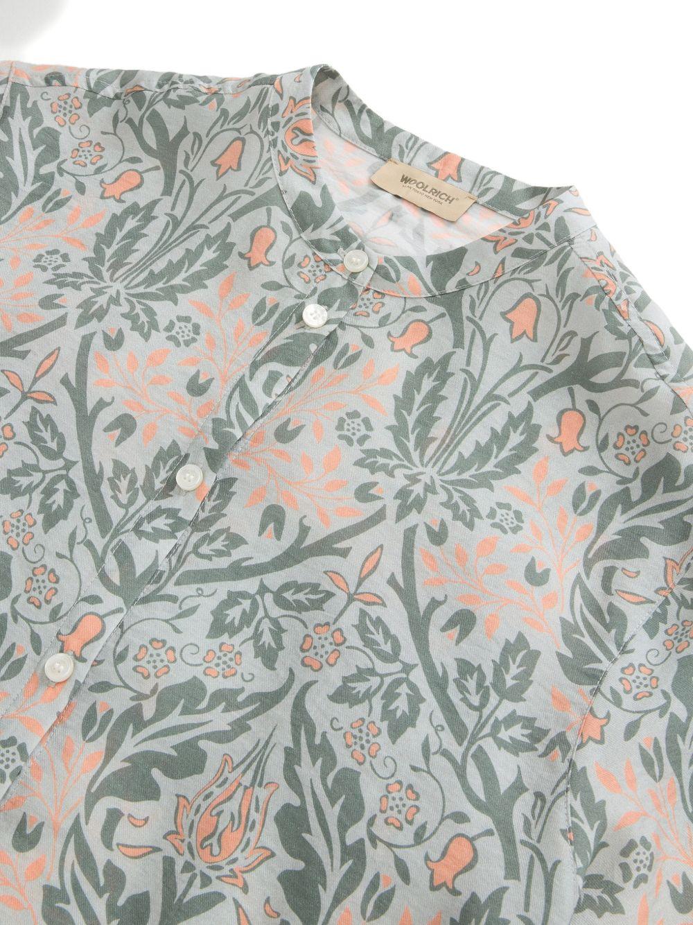 WOOLRICH Camicia fantasia con collo alla coreana e bottoni