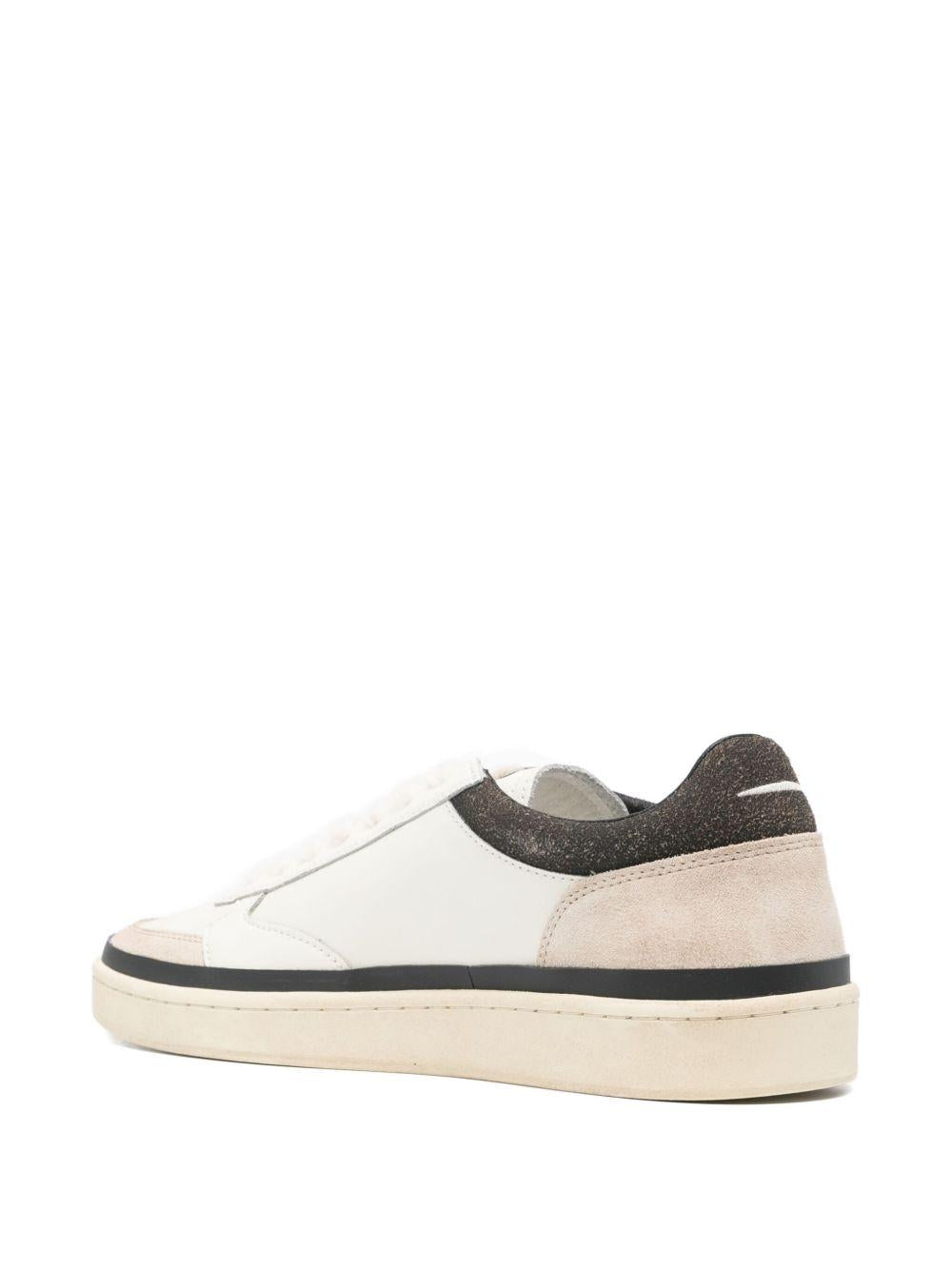 GHOUD Sneakers bianche e verdi con dettagli in suede beige
