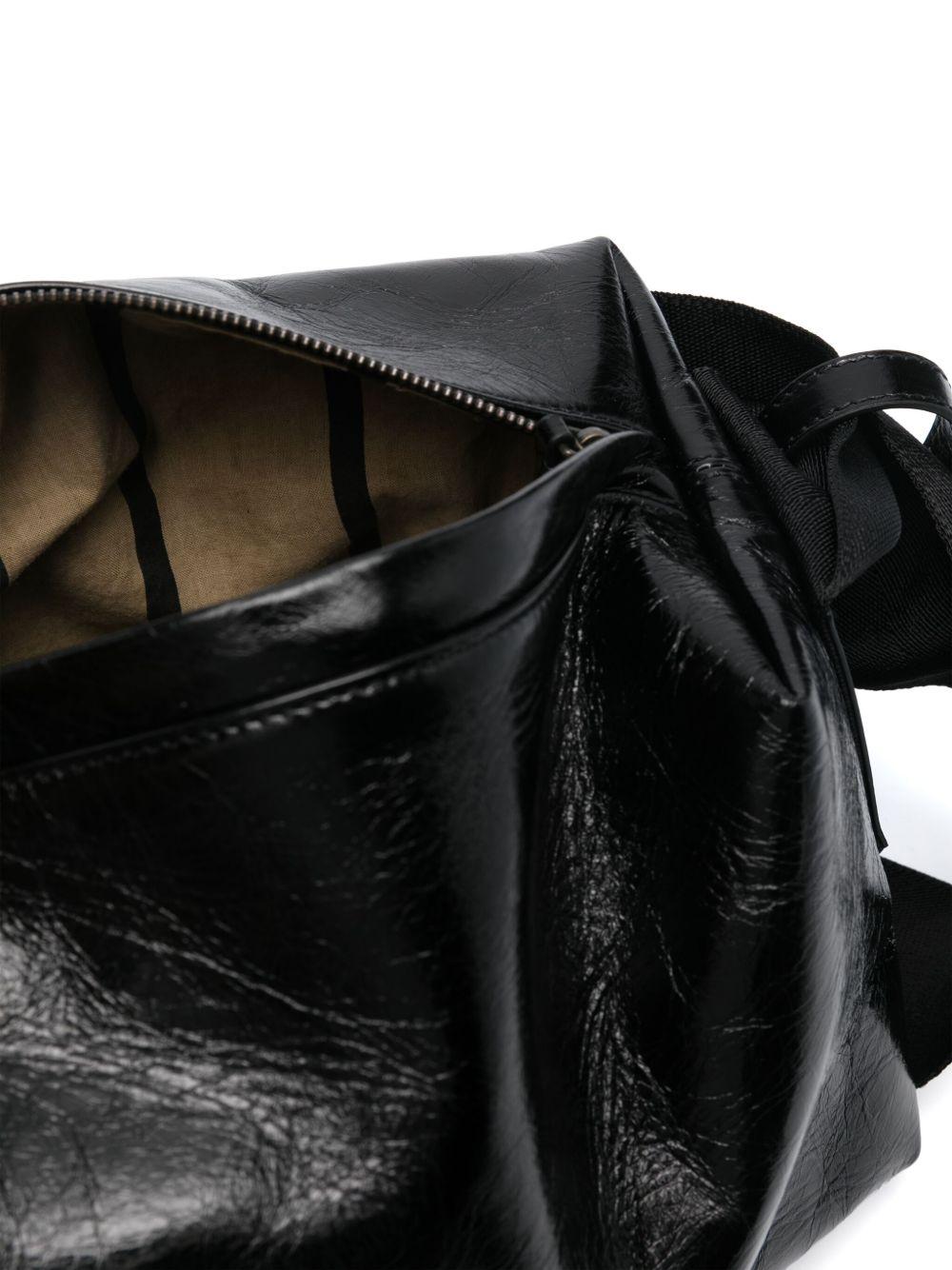 UMA WANG Borsa a spalla media in pelle nera