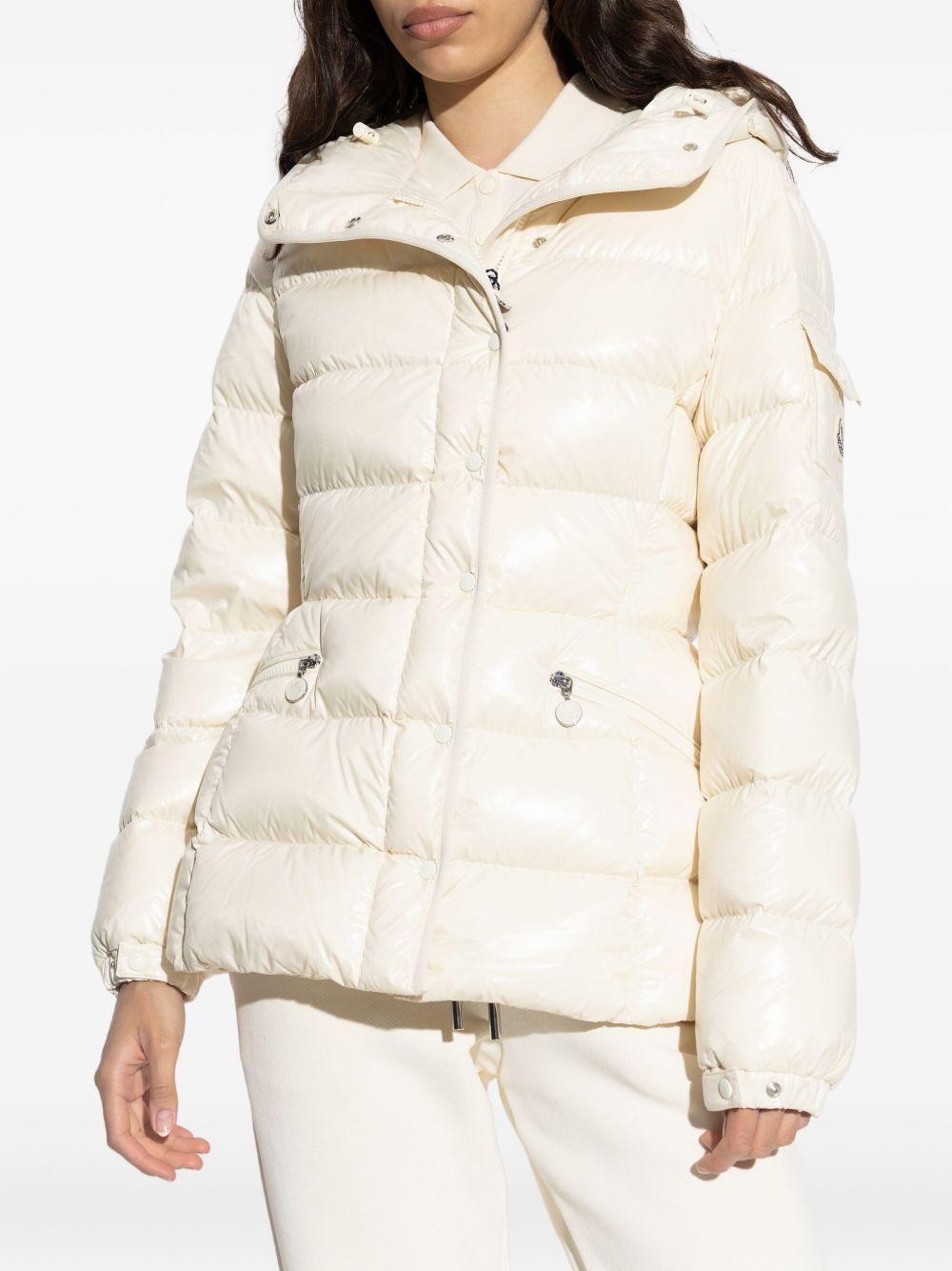 MONCLER Piumino 'Barante' con cappuccio color crema