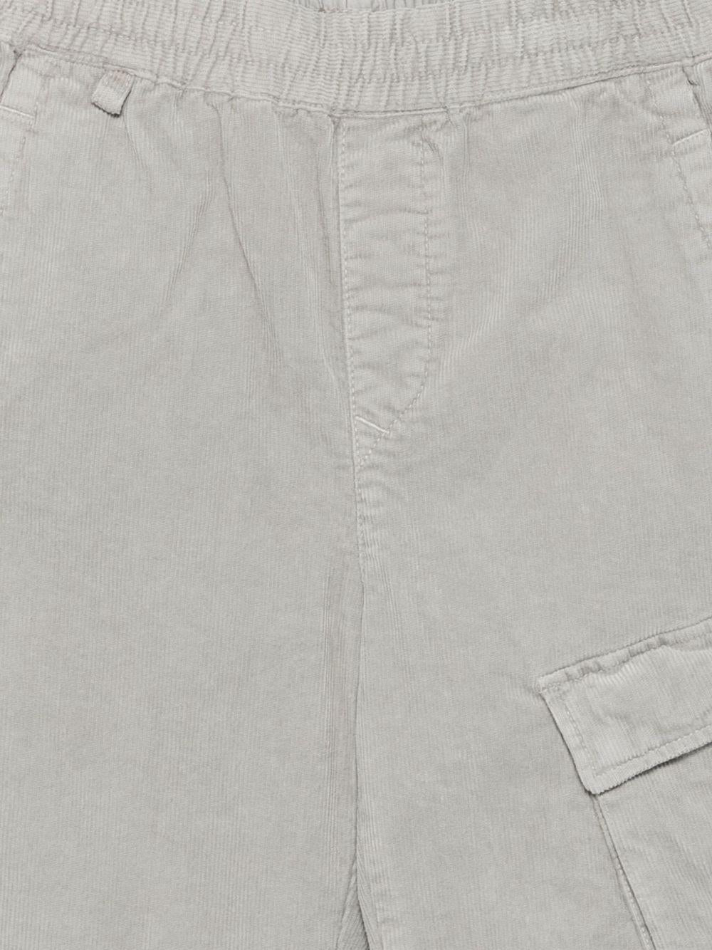 CP COMPANY Pantaloni a coste con applicazione