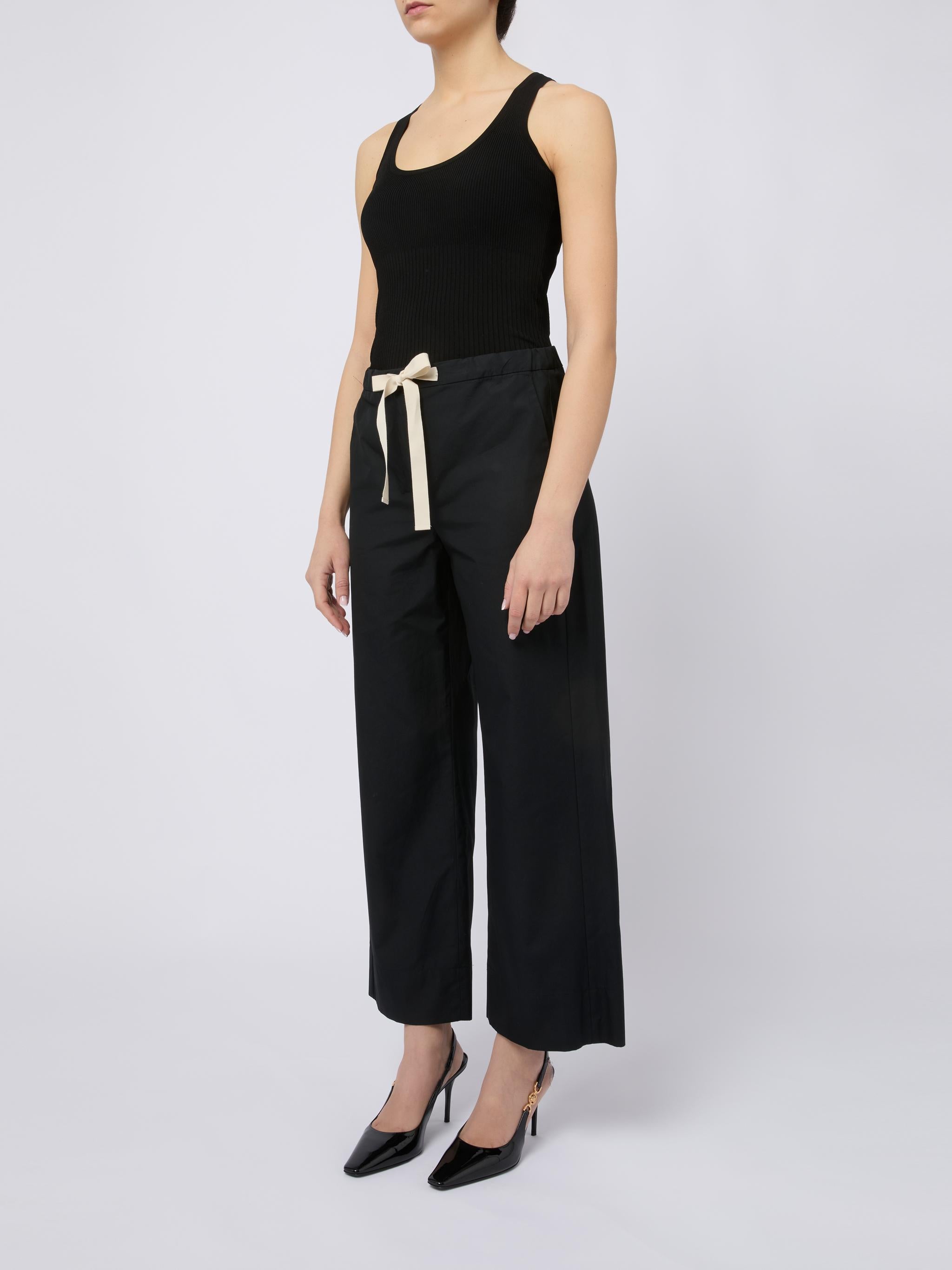 S MAX MARA Pantaloni Argento casual con fiocco bianco neri