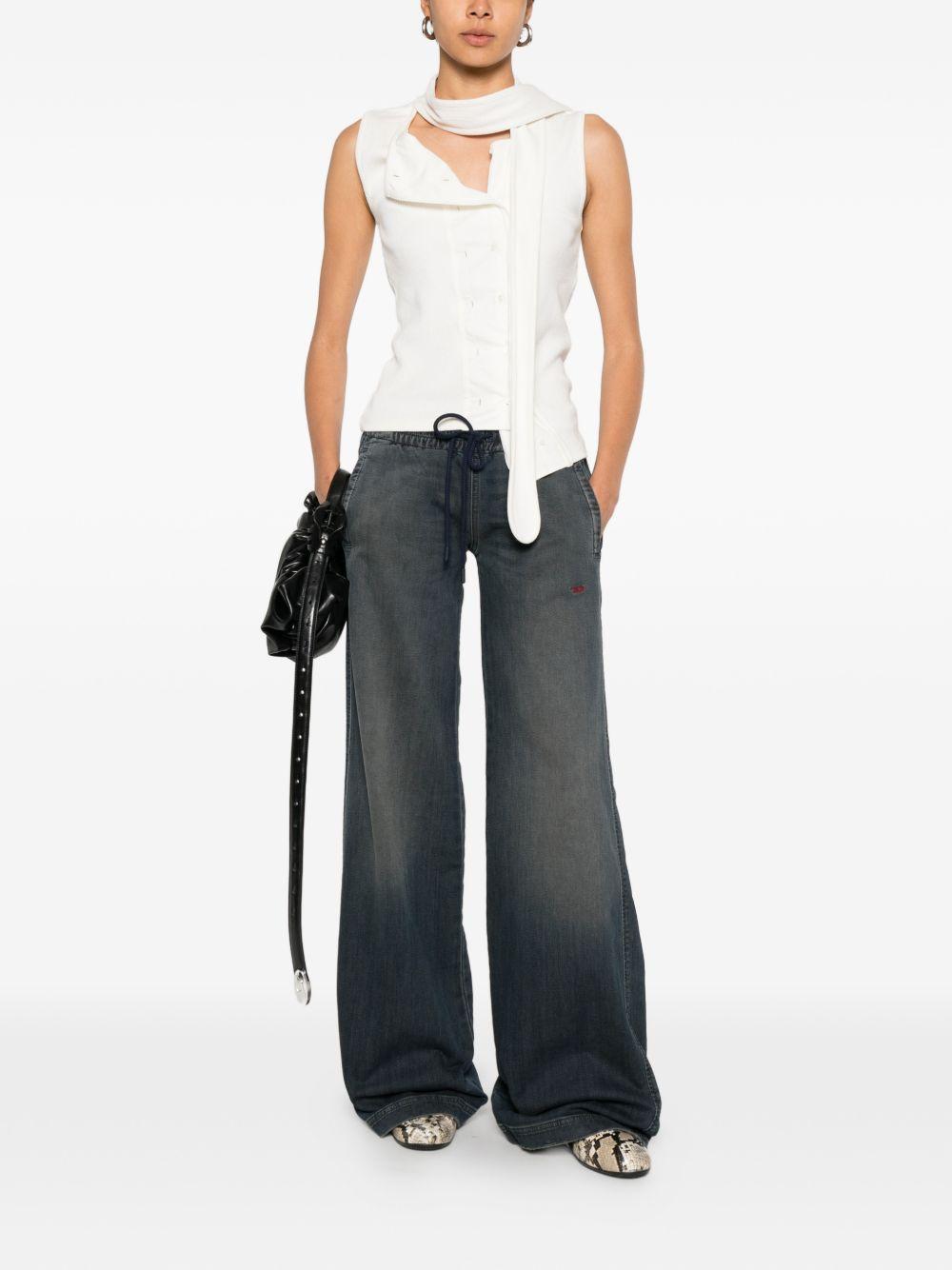 DIESEL Jeans effetto washed sulla gamba