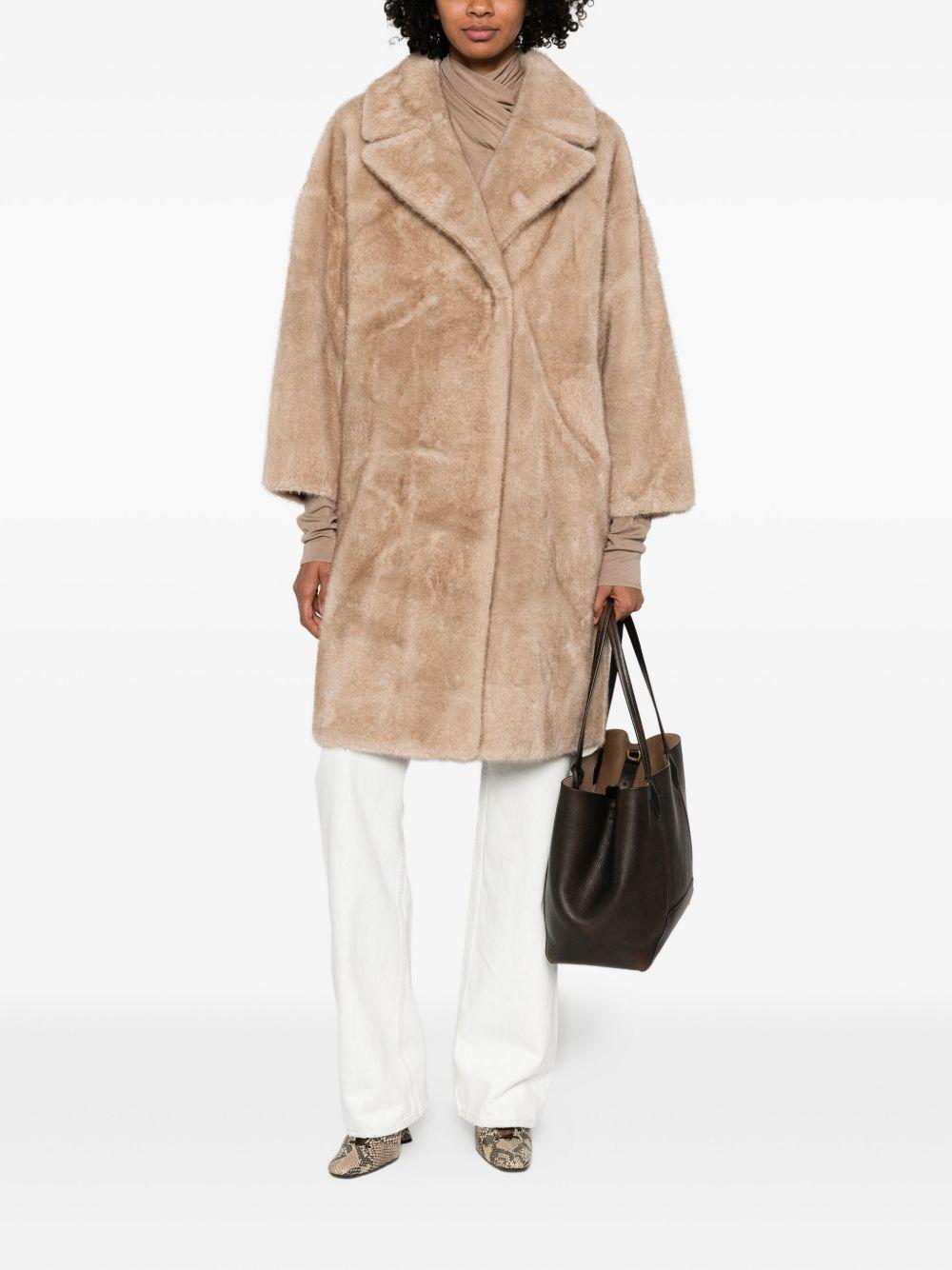 BETTA CORRADI Cappotto in ecopelliccia