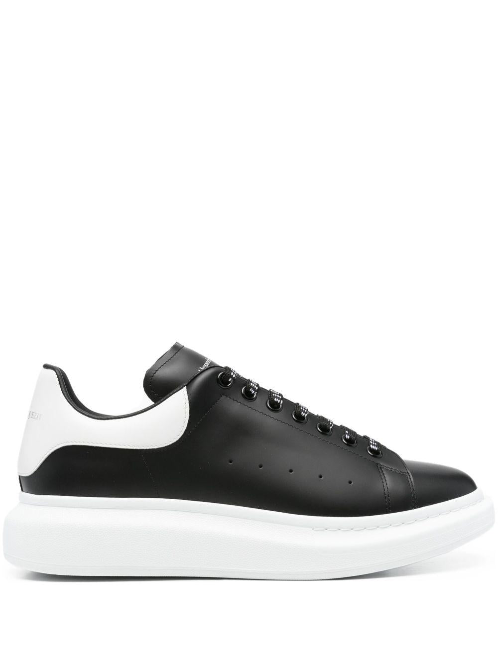 ALEXANDER McQUEEN Sneakers 'Larry' in pelle di vitello nera
