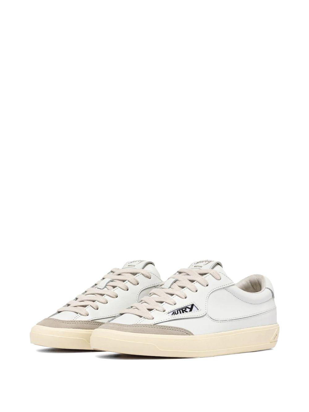 AUTRY Sneakers Widscape low in pelle bianca