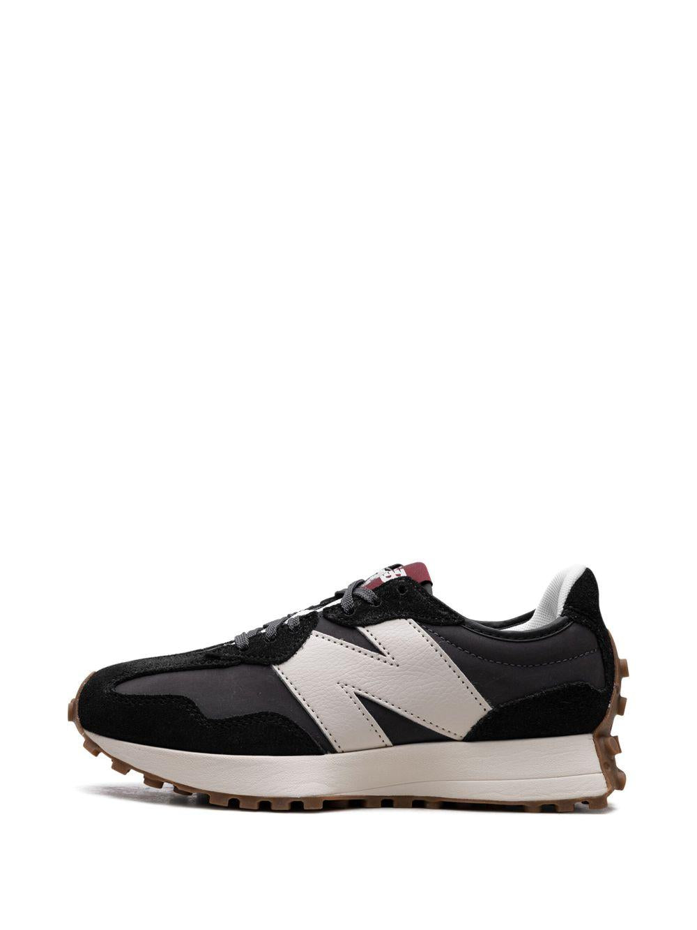 NEW BALANCE Sneakers '327' nere