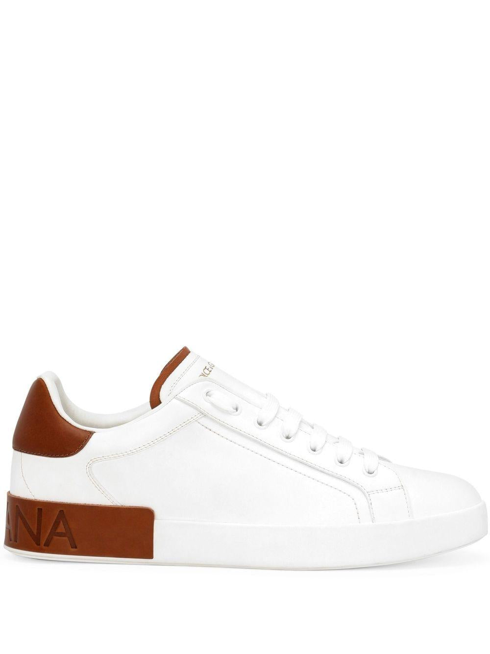 DOLCE e GABBANA Sneakers in pelle bianca con dettagli marroni