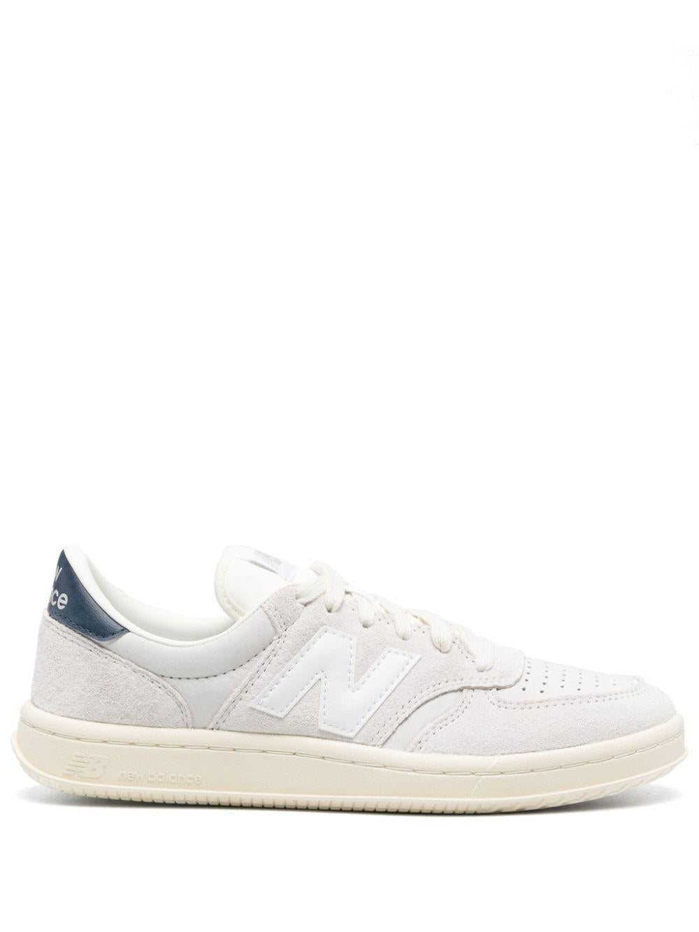 NEW BALANCE Sneakers in pelle bianca 'T500'