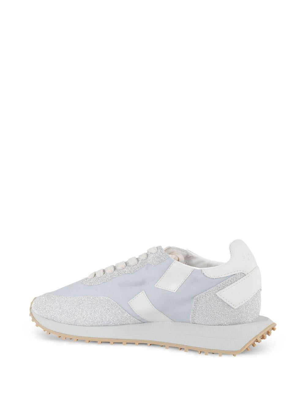 GHOUD Sneakers Monoblock argento con strass