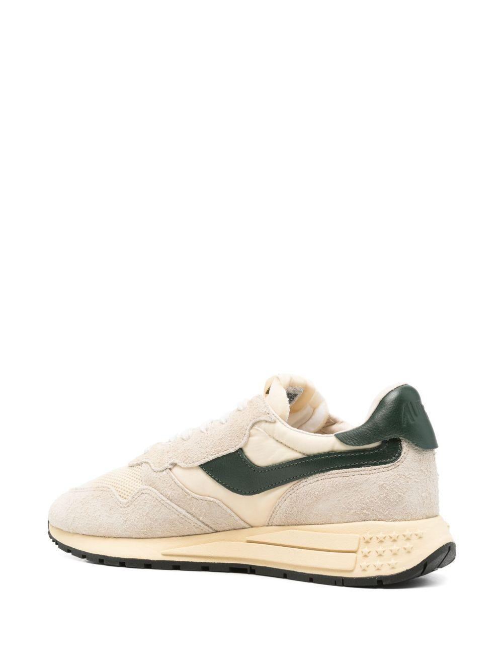 AUTRY Sneakers Medalist beige e verde scuro con inserti in camoscio
