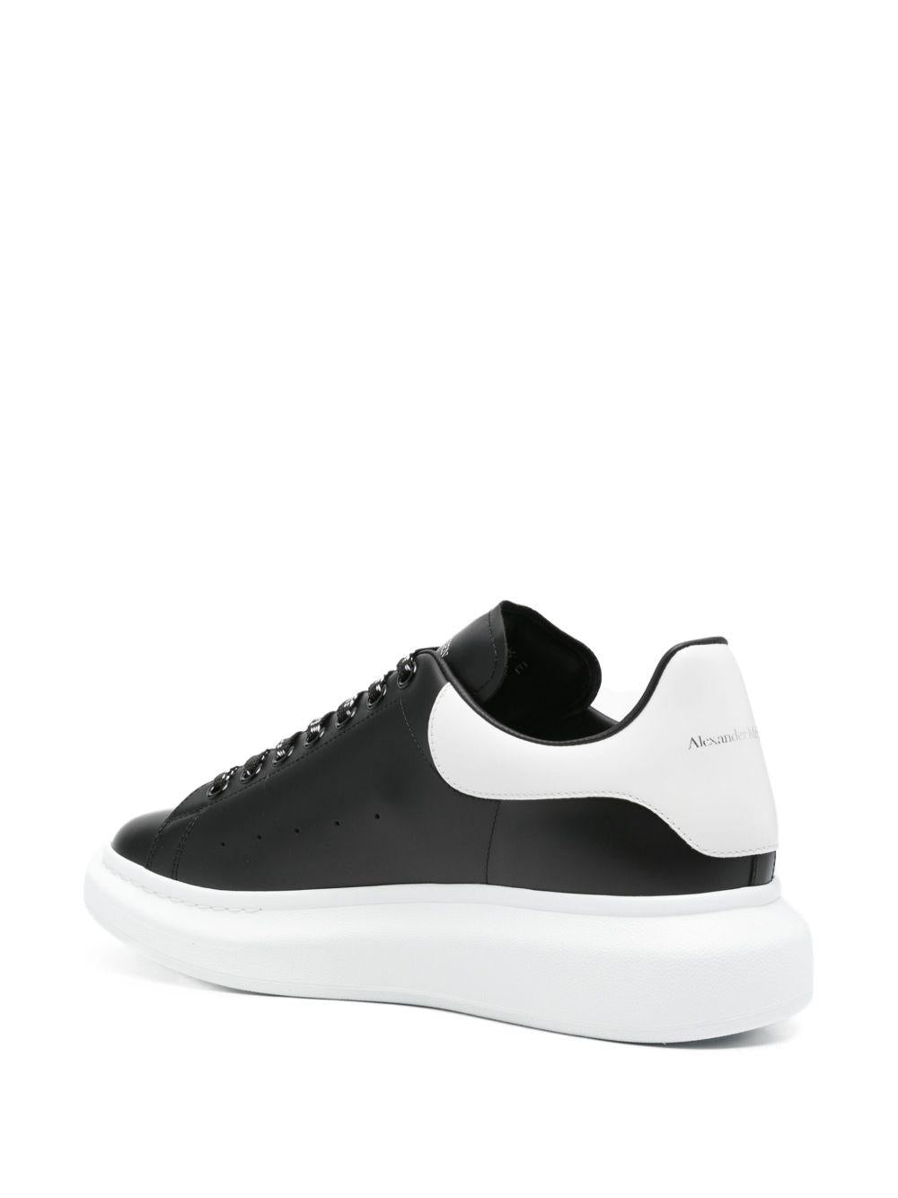 ALEXANDER McQUEEN Sneakers 'Larry' in pelle di vitello nera